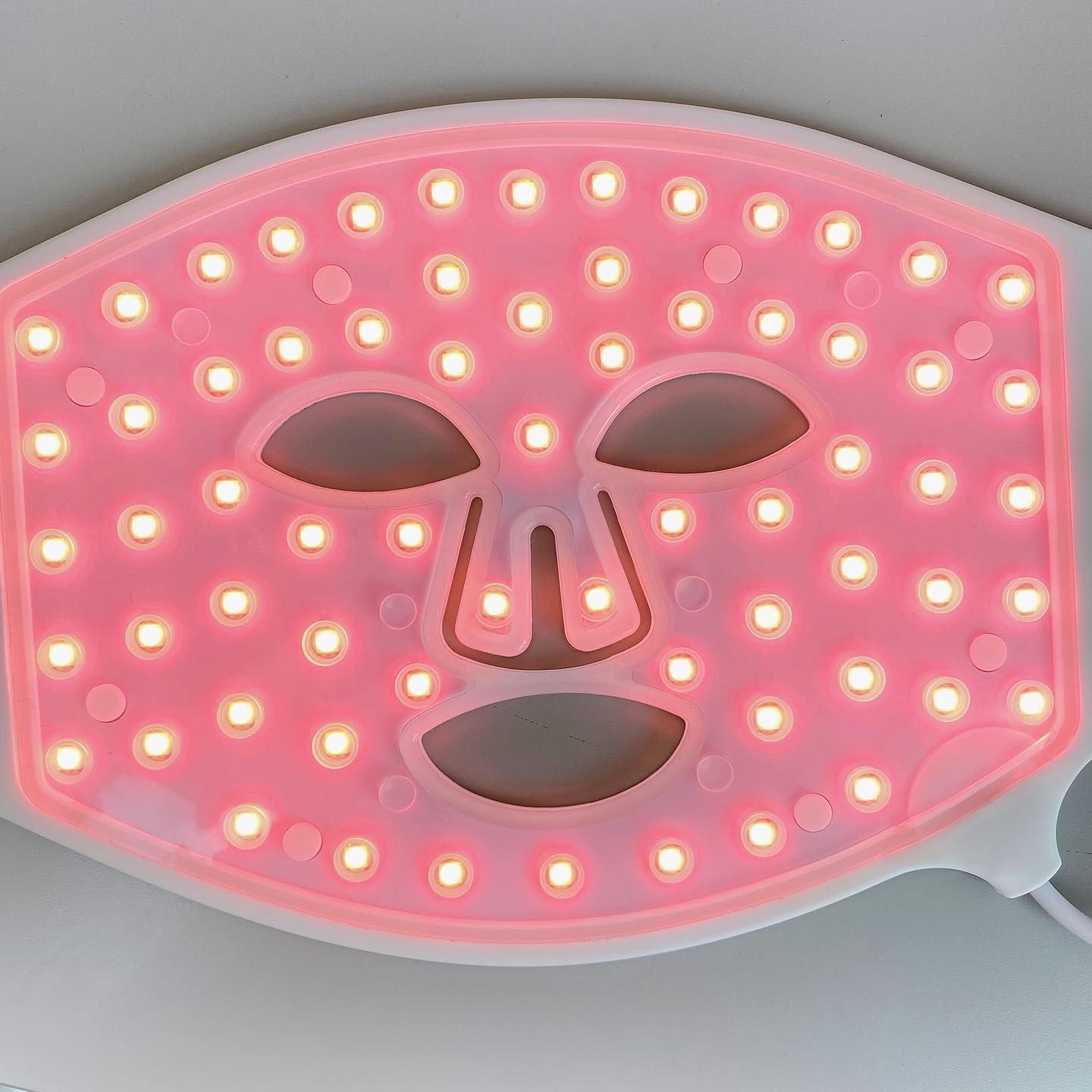 CurrentBody LED Mask Review