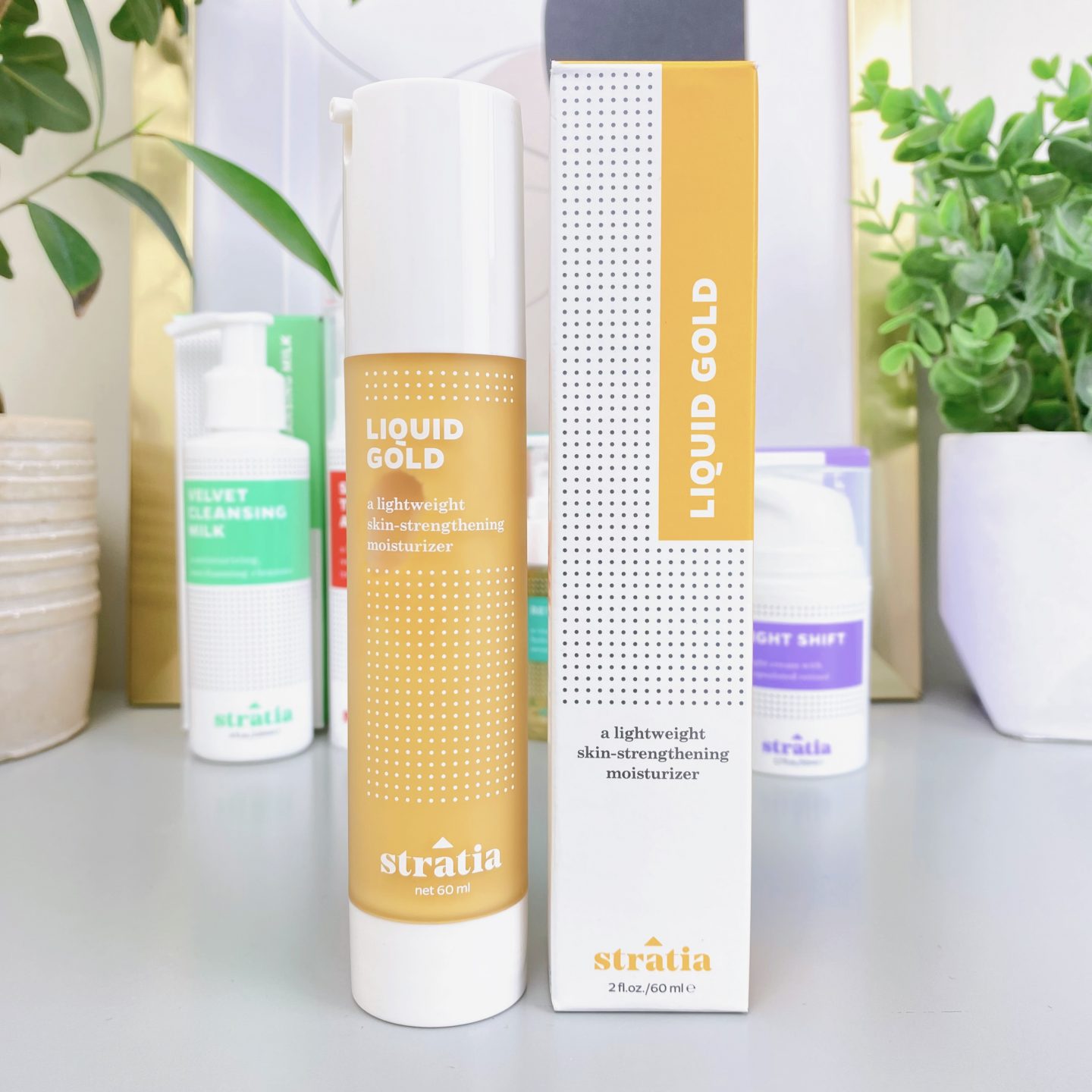 STRATIA LIQUID GOLD LIGHTWEIGHT SKIN-STRENGTHENING MOISTURISER