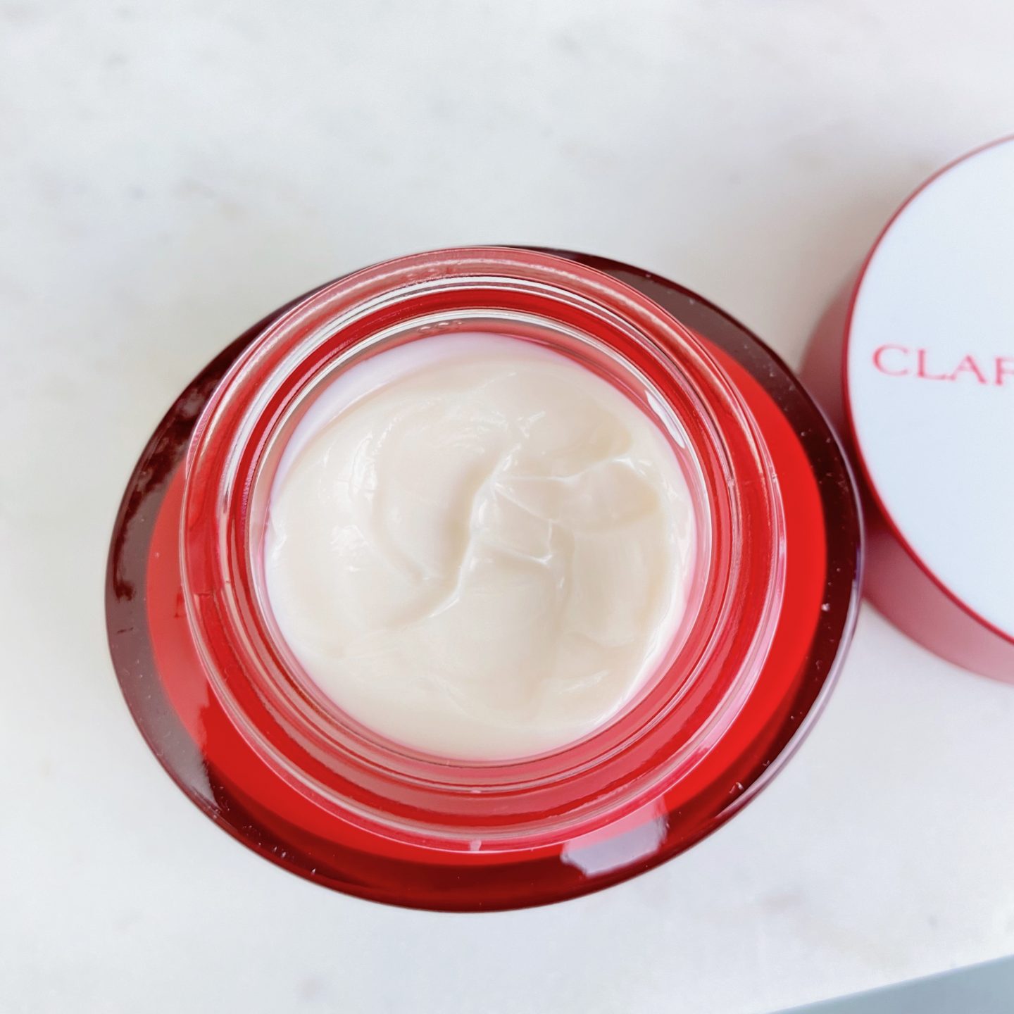 CLARINS Super Restorative Day Cream - All Skin Types